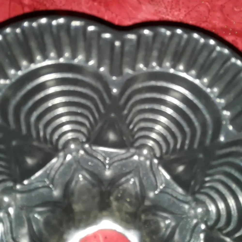VINTAGE NORDIC WARE GRAY/GREEN BUNDT PAN FIESTA PARTY